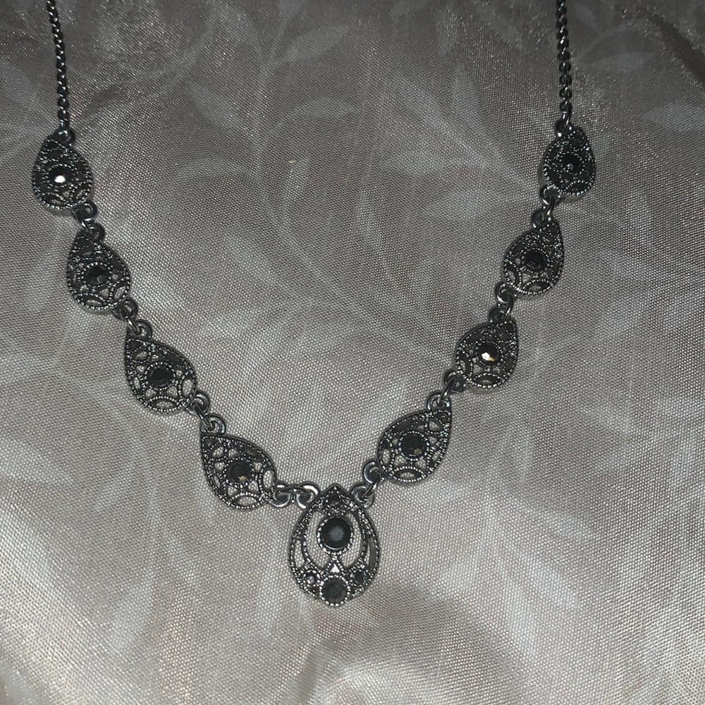 Liz Claiborne vintage necklace